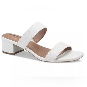 NIB New Style & Co Victoria Double Band Block White Dress Sandals in Size 10